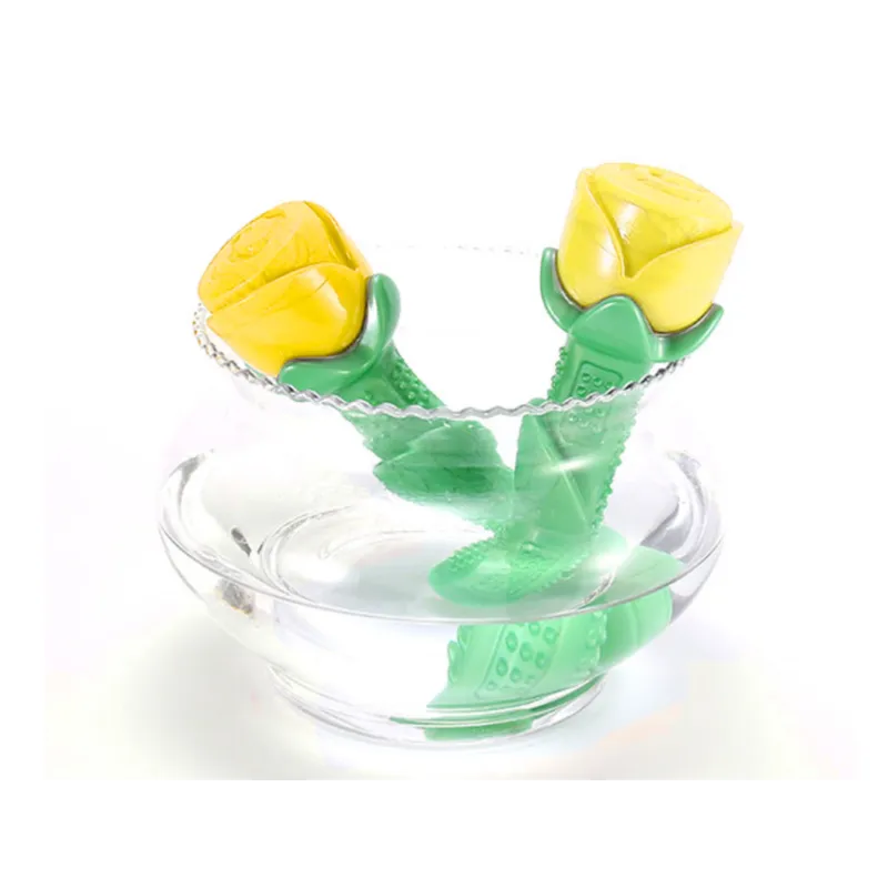 Rose-Shaped Dog Toy – Chew Stick for Dental Hygiene and Fun Made from Durable Rubber