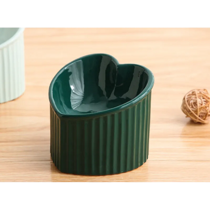 Ceramic Heart-Shaped Bowl for Dogs and Cats with Non-Slip Base