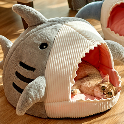 Portable Cat Nest with Plush Cushion