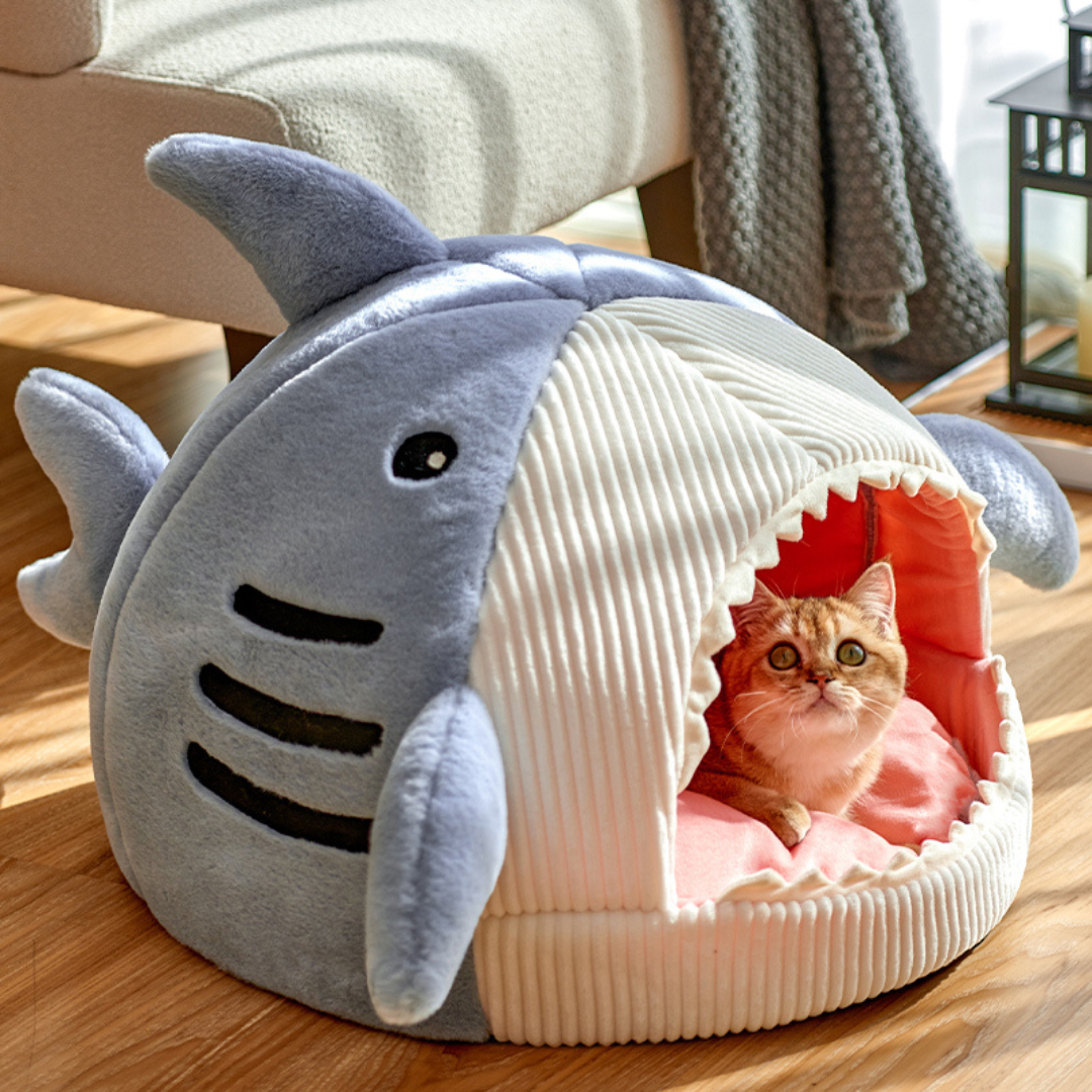 Portable Cat Nest with Plush Cushion