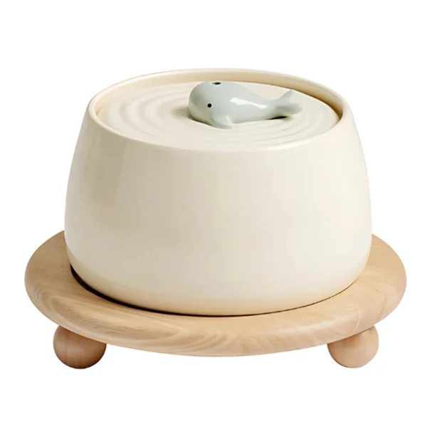 Elegant Feeding Station With Ceramic Bowls And Wooden Base