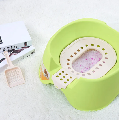 Litter Box with Scoop – Hygienic and Practical Plastic Litter Tray