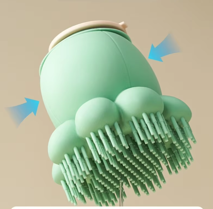 Silicone Pet Brush with Foam Dispenser - Effective Coat Care for Dogs and Cats