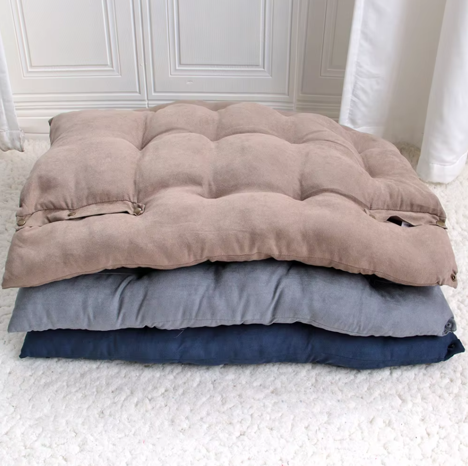 Cozy Dog Bed with Cushion - Soft and Washable Pet Bed for Dogs and Cats