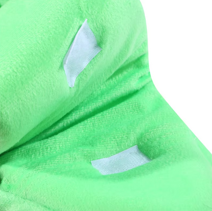 Banana-Shaped Baby Nest for Dogs and Cats – Cozy Winter Bed for Pets