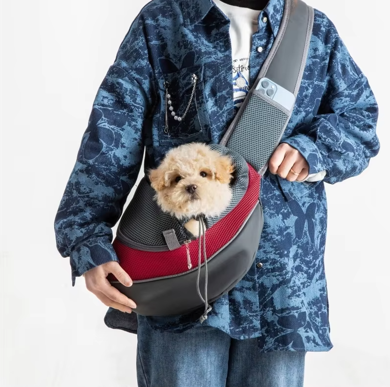 Dog Carrier Bag Shoulder Bag - Comfortable and Breathable Pet Carrier for Travel