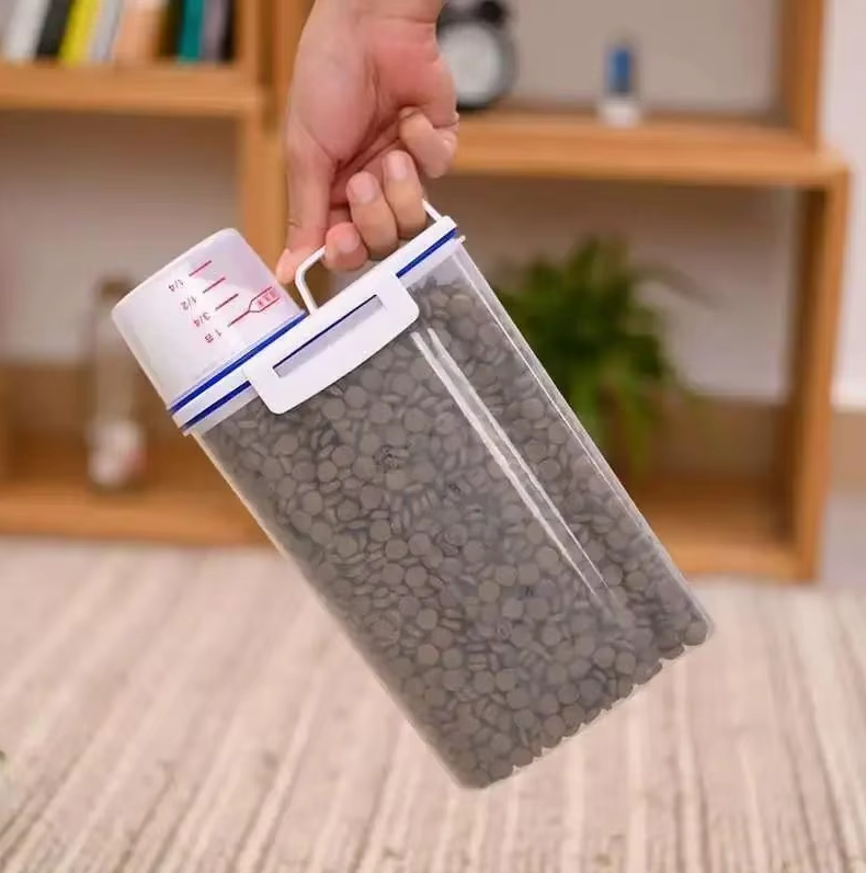 Pet Food Dispenser with Graduated Cup