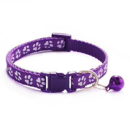 Secure Cat Collar with Bell – Adjustable Collar with Paw Print Pattern and Quick Release Closure