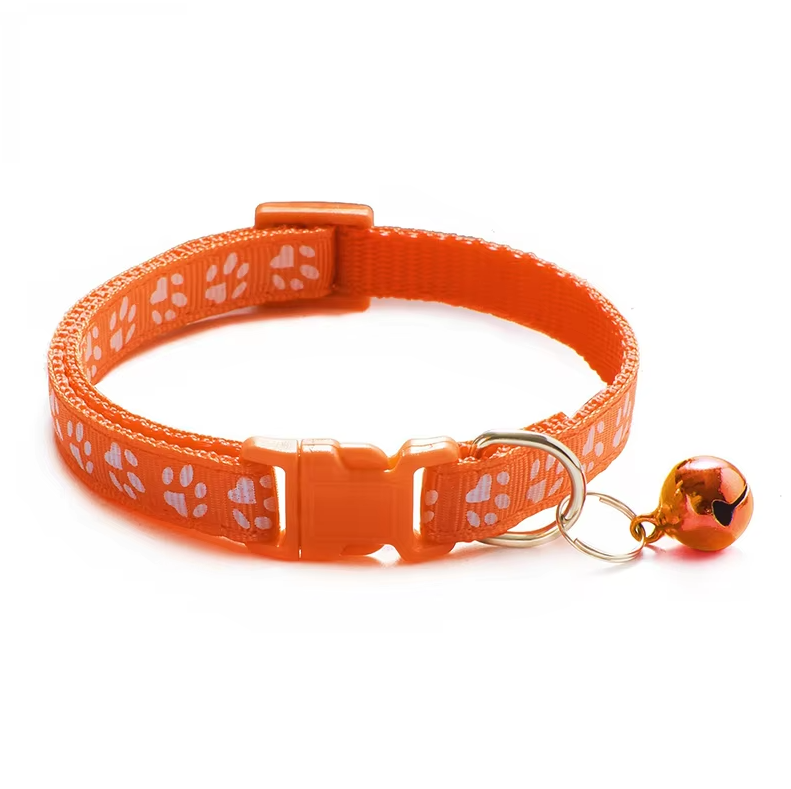 Secure Cat Collar with Bell – Adjustable Collar with Paw Print Pattern and Quick Release Closure