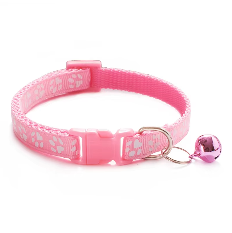 Secure Cat Collar with Bell – Adjustable Collar with Paw Print Pattern and Quick Release Closure