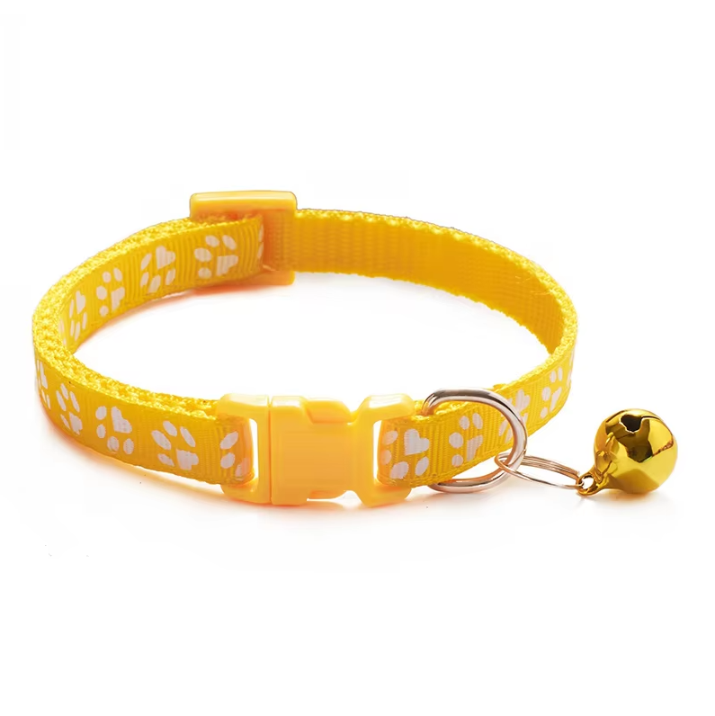 Secure Cat Collar with Bell – Adjustable Collar with Paw Print Pattern and Quick Release Closure