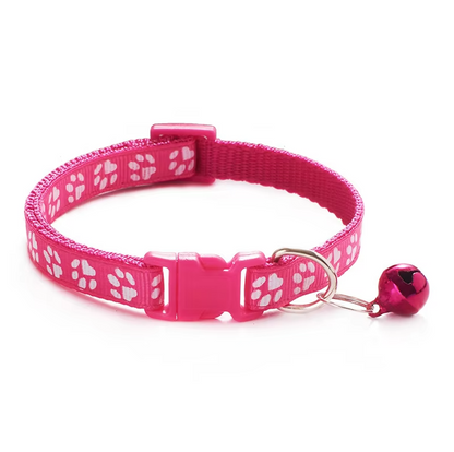 Secure Cat Collar with Bell – Adjustable Collar with Paw Print Pattern and Quick Release Closure