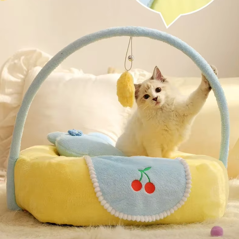 Cozy Duck-Shaped Bed for Cats - Plush Pet Bed for Relaxation and Comfort
