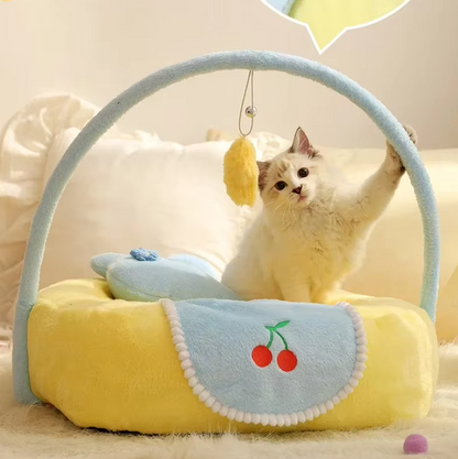 Cozy Duck-Shaped Bed for Cats - Plush Pet Bed for Relaxation and Comfort