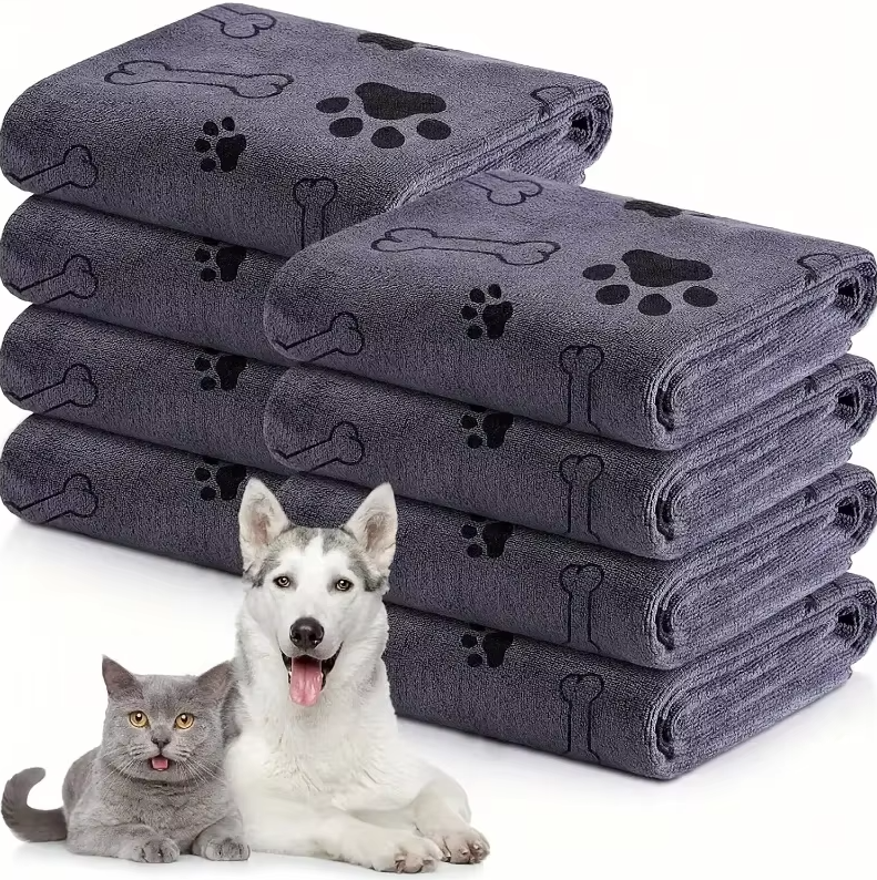 Super Absorbent Towel for Dogs – Soft, Quick-Drying Microfiber Towel for Dogs and Cats