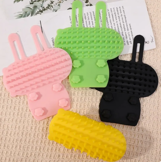 Cat Scratcher Brush to Relieve Itching - Multicoloured Silicone Brush for Pets