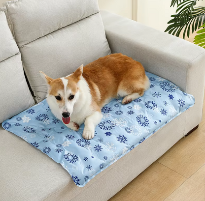 Cooling Mat for Dogs and Cats – Self-Cooling Pet Mat for Hot Summer Days