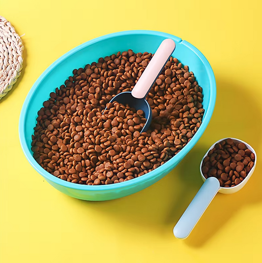 Cat Food Measuring Scoops with Hook