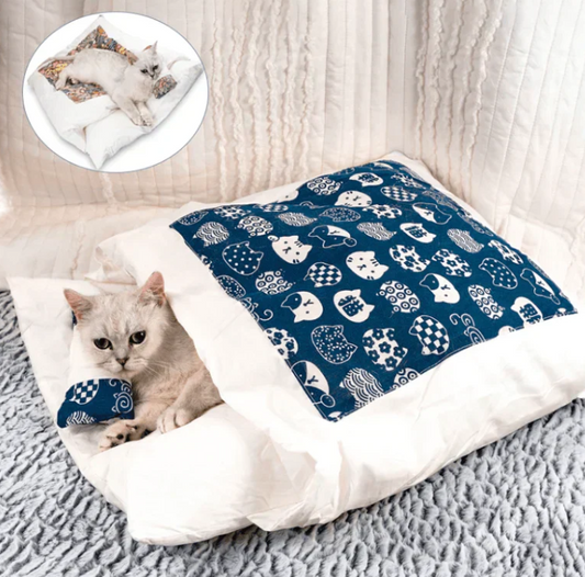 Cozy Sleeping Bag for Cats