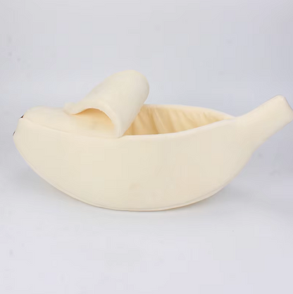 Banana-Shaped Baby Nest for Dogs and Cats – Cozy Winter Bed for Pets