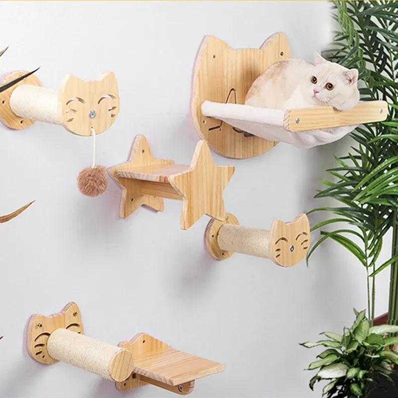 Wooden Wall Scratching Board for Cats in a Cat Head Design - Comfortable Resting Place and Toy