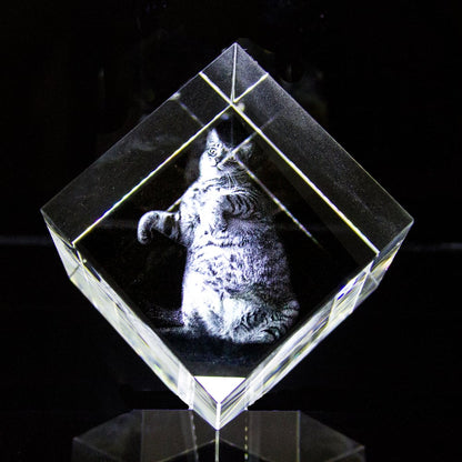 Custom 2D/3D Crystal Cube with Laser Engraving