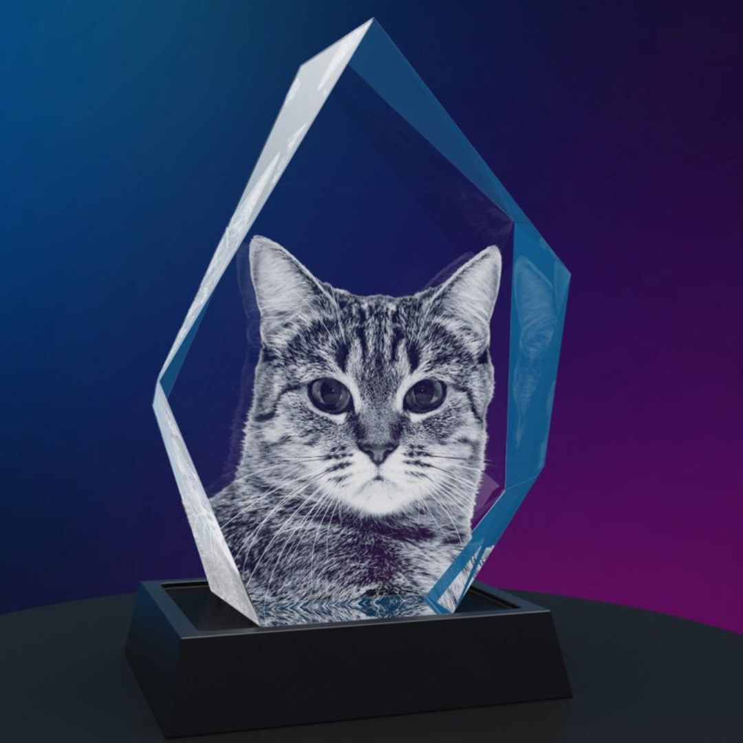 Custom 2D/3D Crystal Souvenir in the Shape of a Gemstone with Laser Engraving